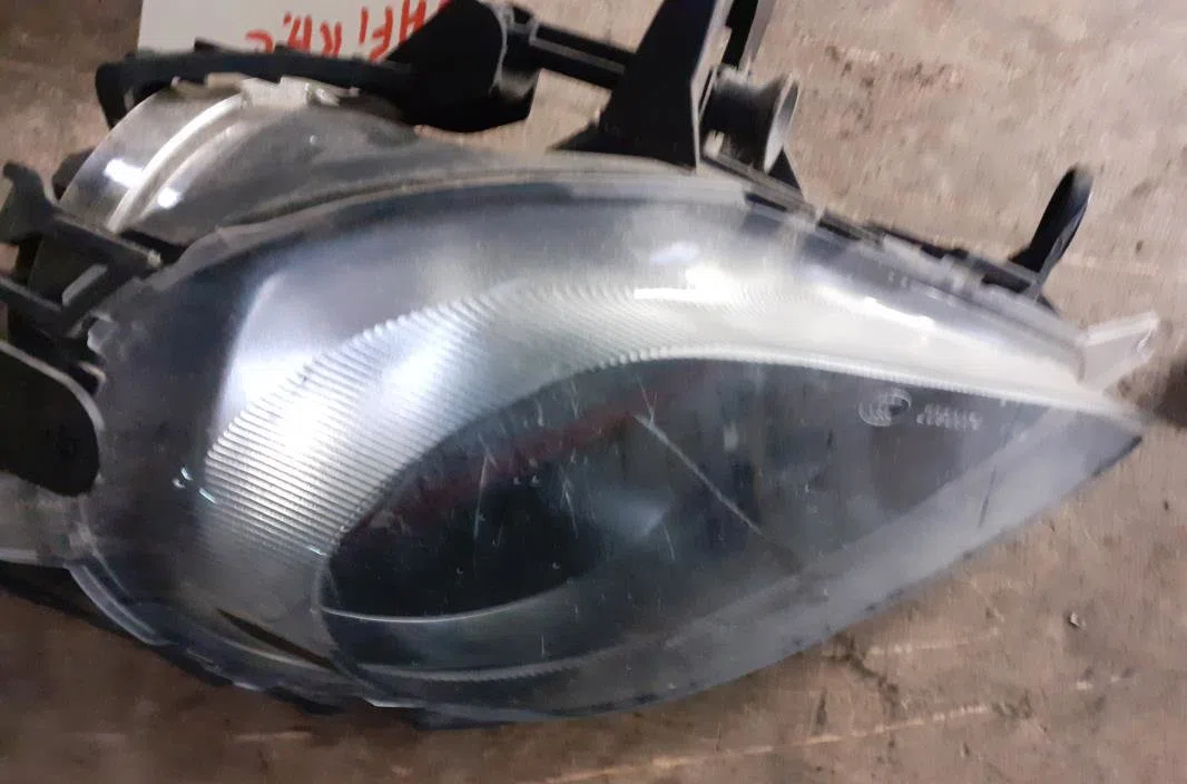 Phare antibrouillard avant droit OPEL ZAFIRA TOURER C PHASE 1 occasion