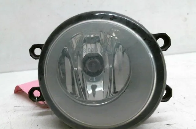 Phare antibrouillard avant droit Peugeot 107 (PM_, PN_) 1.0 (2005-2014) 3 portes occasion