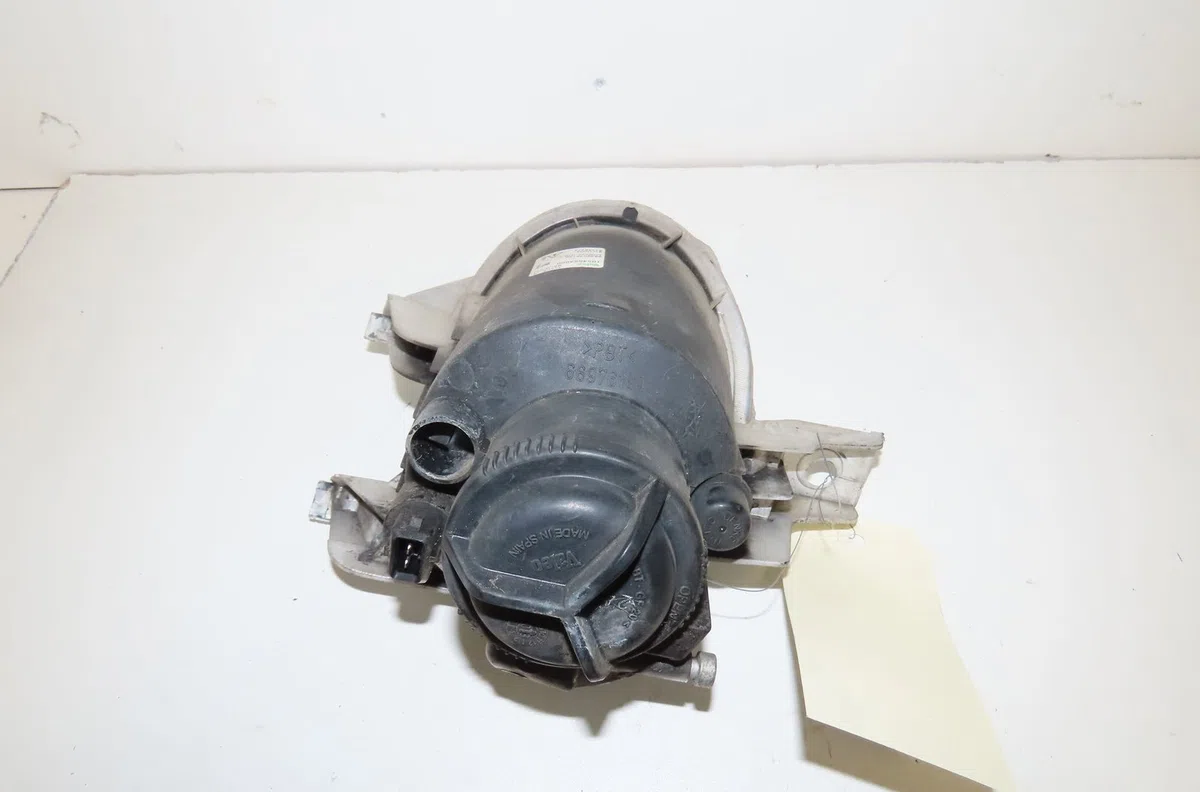 Phare antibrouillard avant droit Peugeot 206 (2L_, 2M_) 1.4 i (2lkfwa, 2mkfwa) (2009-2013) 3 portes occasion
