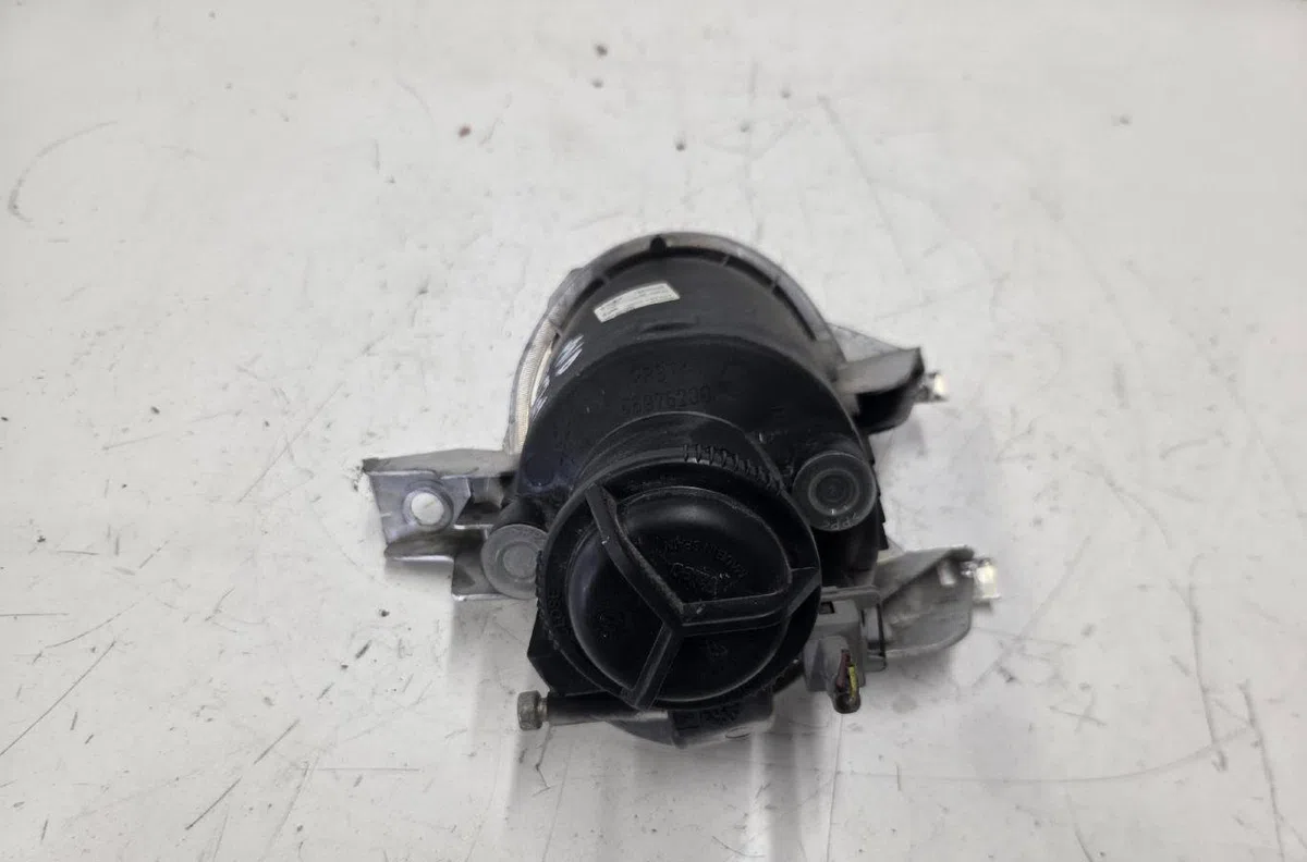 Phare antibrouillard avant droit PEUGEOT 206 PHASE 1 occasion