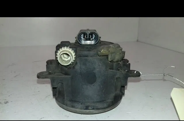 Phare antibrouillard avant droit Peugeot 207-207 (WA_, WC_) 1.6 16v turbo (2006-2013) occasion