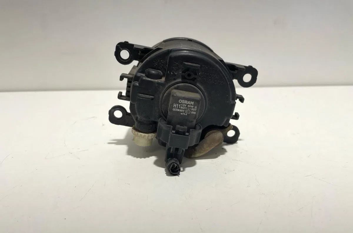 Phare antibrouillard avant droit Peugeot 207-207 (WA_, WC_) 1.6 hdi (2006-2013) 5 portes occasion