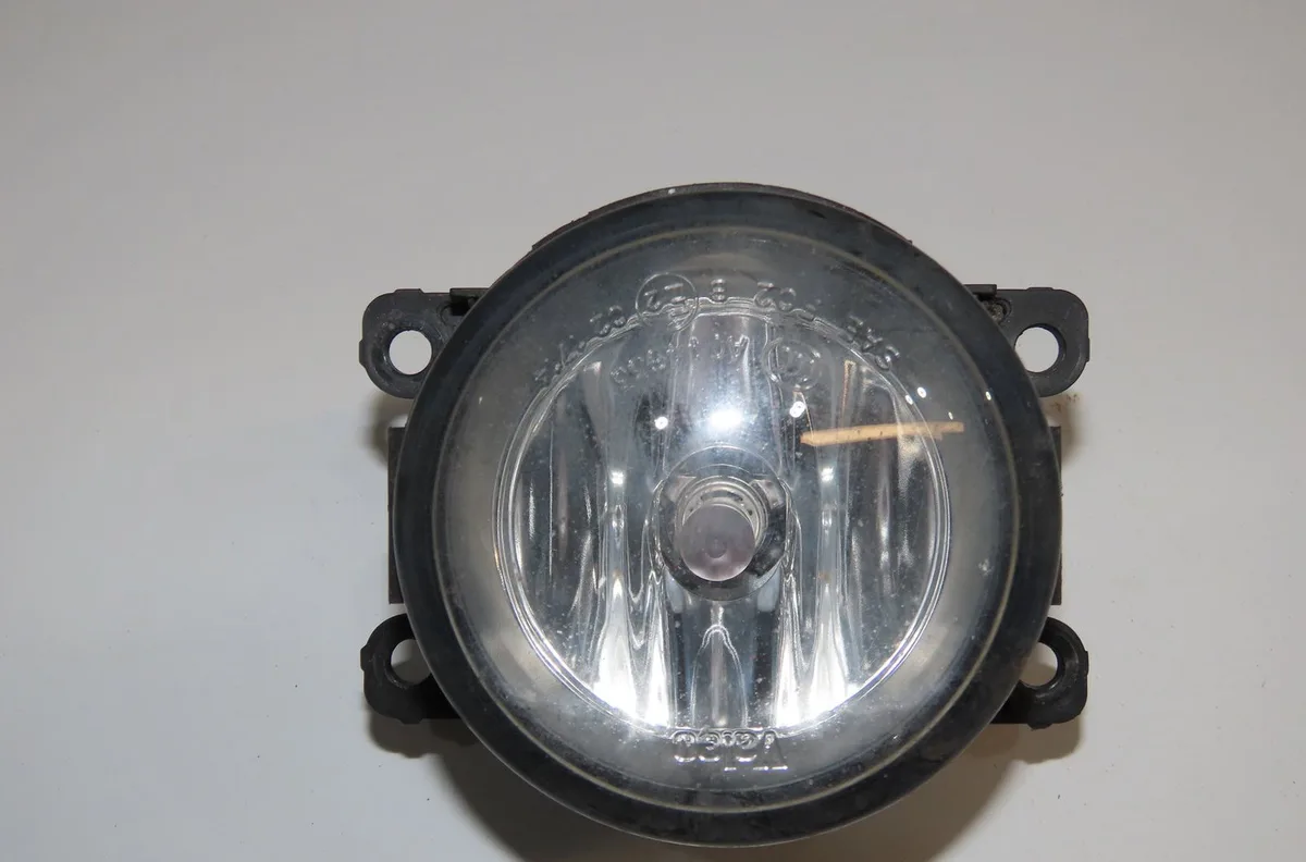 Phare antibrouillard avant droit Peugeot 207 SW (WK_) 1.6 16v (2007-2013) occasion