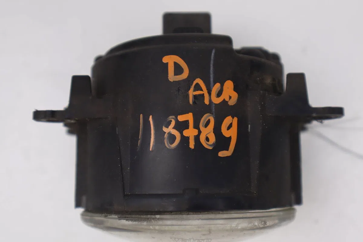 Phare antibrouillard avant droit Peugeot 207 SW (WK_) 1.6 hdi (2007-2012) 5 portes occasion