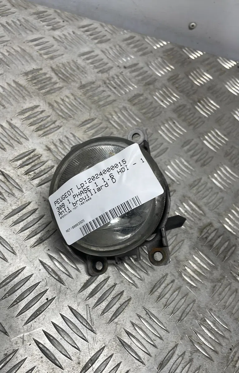 Phare antibrouillard avant droit PEUGEOT 308 1 PHASE 1 occasion