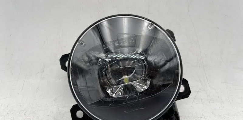 Phare antibrouillard avant droit PEUGEOT 308 2 SW PHASE 2 BREAK occasion