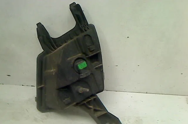 Phare antibrouillard avant droit Peugeot 407 SW (6E_) 1.6 hdi 110 (2004-2010) 5 portes occasion