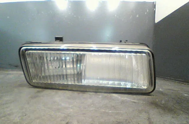 Phare antibrouillard avant droit Peugeot 806 (221) 2.0 hdi (1999-2002) occasion