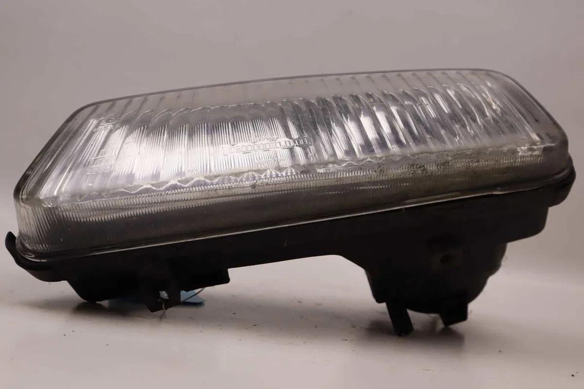 Phare antibrouillard avant droit Peugeot 806 (221) 2.0 hdi (1999-2002) occasion