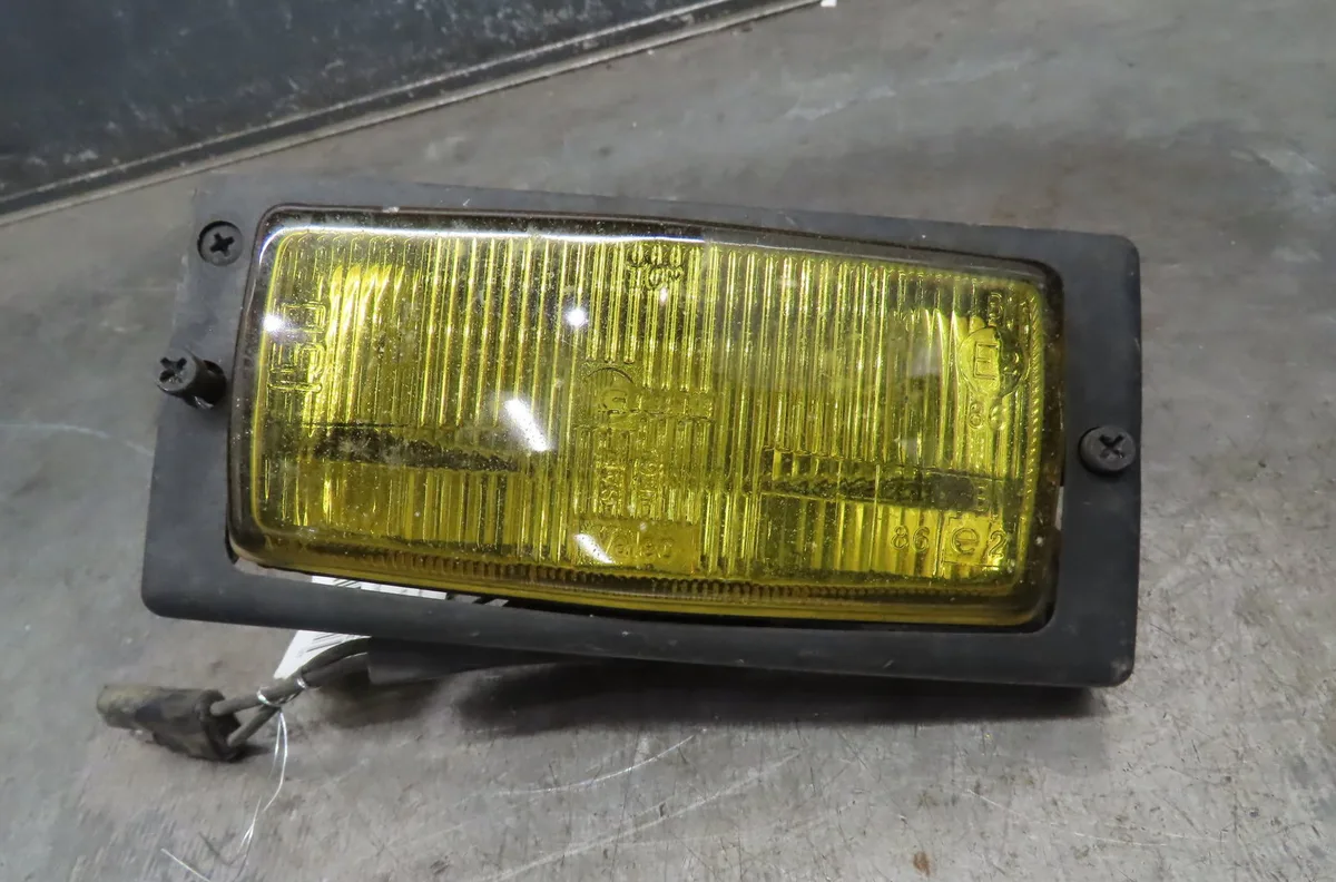 Phare antibrouillard avant droit Renault 19 I (B-C53_) 1.4 (1988-1992) occasion