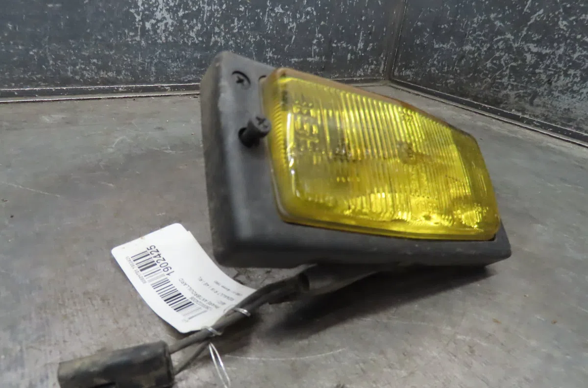 Phare antibrouillard avant droit Renault 19 I (B-C53_) 1.4 (1988-1992) occasion