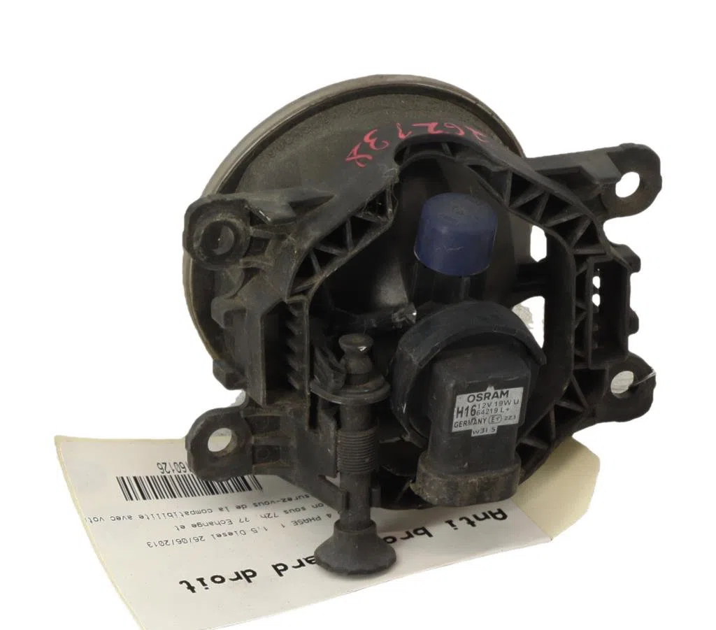 Phare antibrouillard avant droit RENAULT CLIO 4 PHASE 1 occasion