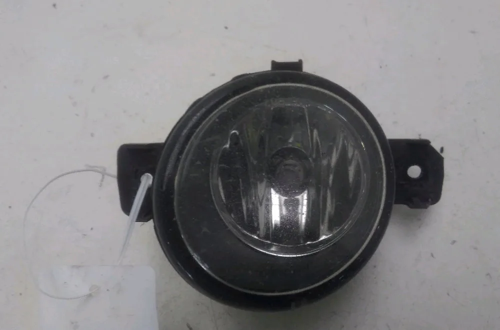 Phare antibrouillard avant droit Renault CLIO II (BB_, CB_) 1.5 dci (b-cb07) (2001-2009) 3 portes occasion