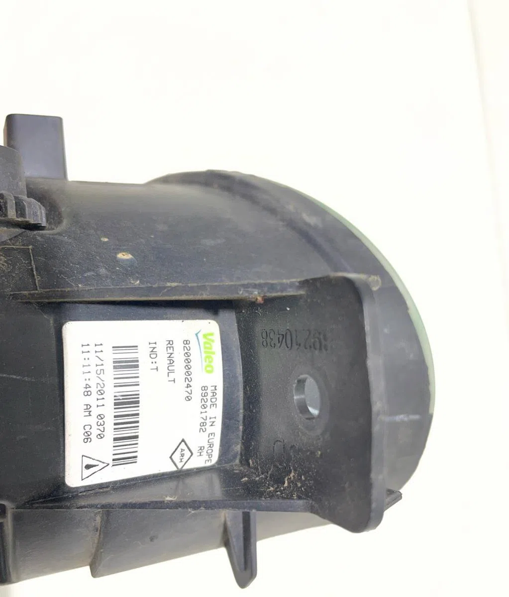 Phare antibrouillard avant droit Renault CLIO III (BR0-1, CR0-1) 1.2 16v (br02, br0j, br11, cr02, cr0j, cr11) (2005-2014