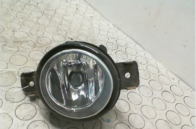 Phare antibrouillard avant droit Renault CLIO III Grandtour (KR0-1_) 1.2 16v (kr02, kr0j) (2008-2014) occasion