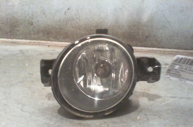 Phare antibrouillard avant droit RENAULT CLIO III Phase 1 09-2005--03-2009 occasion