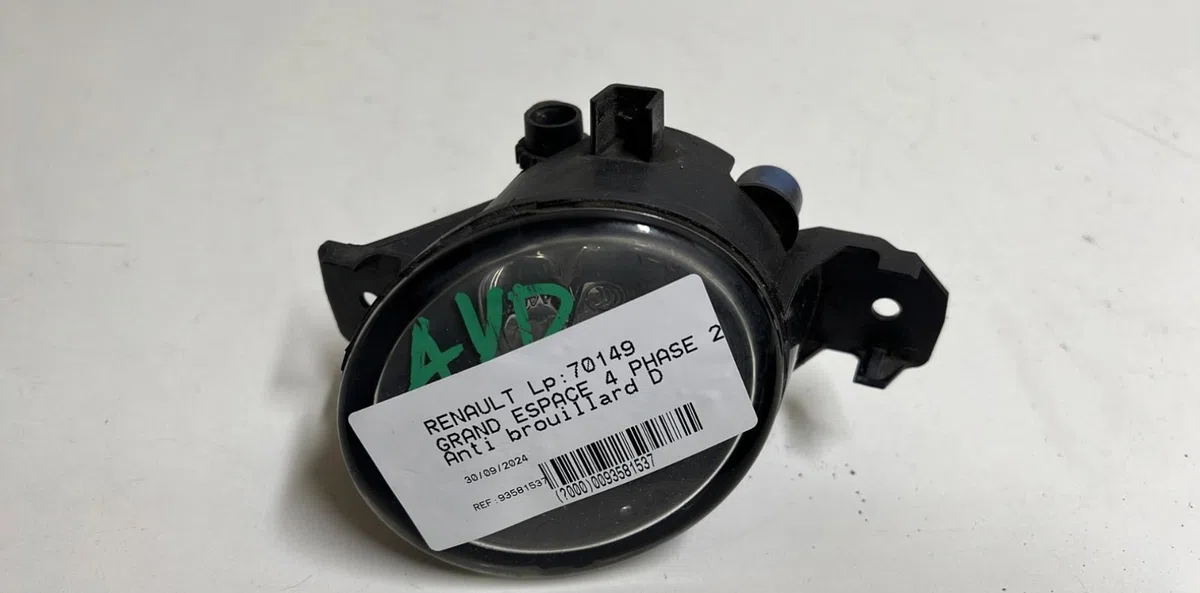 Phare antibrouillard avant droit Renault ESPACE IV (JK0-1_) 2.0 dci (jk01, jk02, jk1j, jk1k, jk1h) (2006) occasion