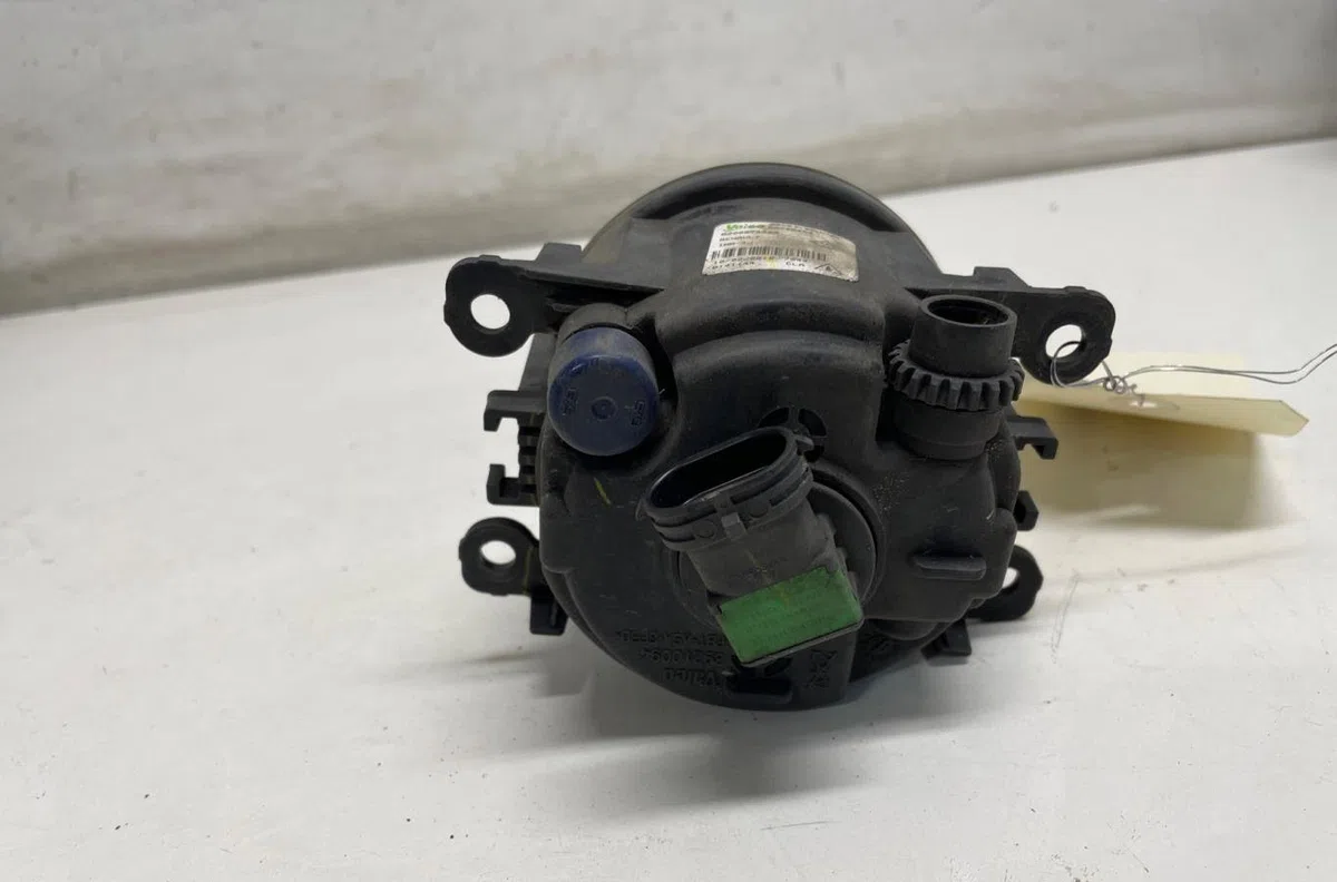 Phare antibrouillard avant droit Renault KANGOO Express (FW0-1_) 1.5 dci 75 (fw07, fw10, fw04) (2010) 4 portes occasion