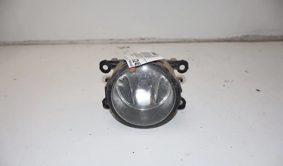Phare antibrouillard avant droit Renault KANGOO - GRAND KANGOO II (KW0-1_) 1.5 dci 105 (kw0f) (2008) occasion
