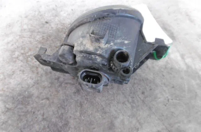 Phare antibrouillard avant droit RENAULT LAGUNA II 2004 occasion