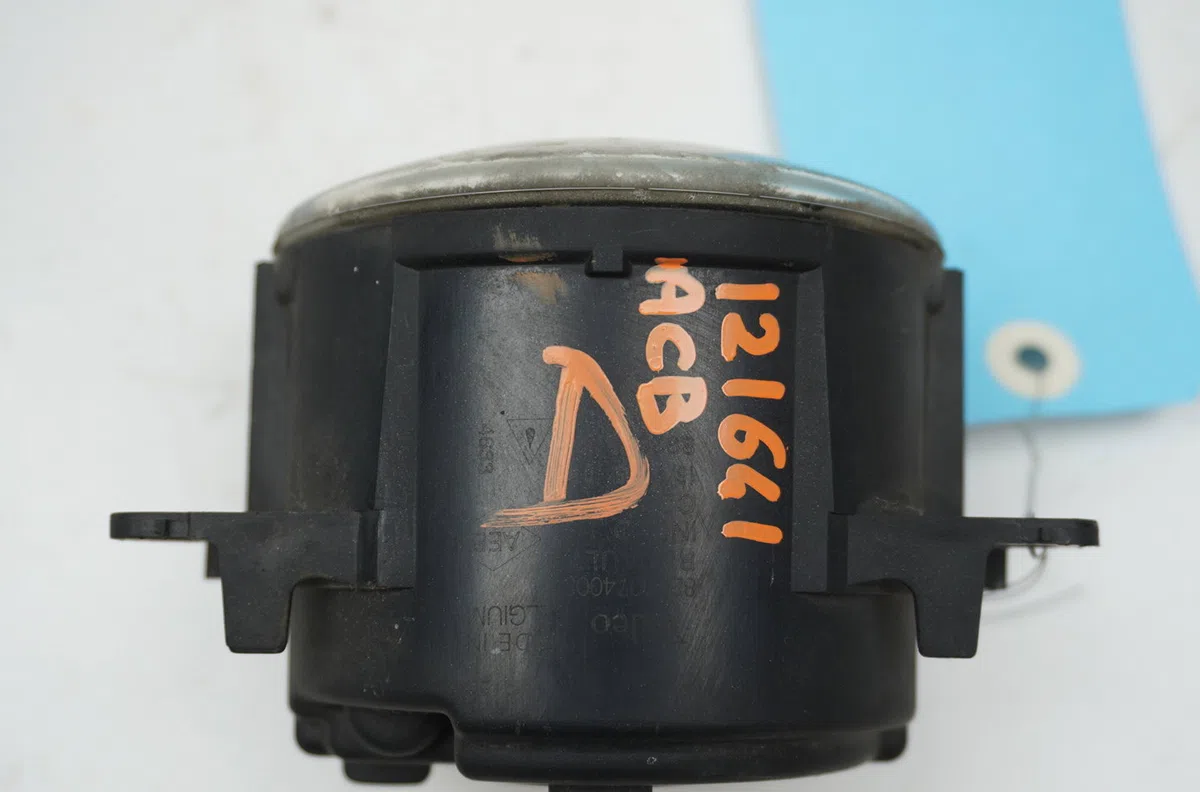 Phare antibrouillard avant droit Renault LAGUNA II Grandtour (KG0-1_) 2.2 dci (kg0f) (2001-2006) occasion