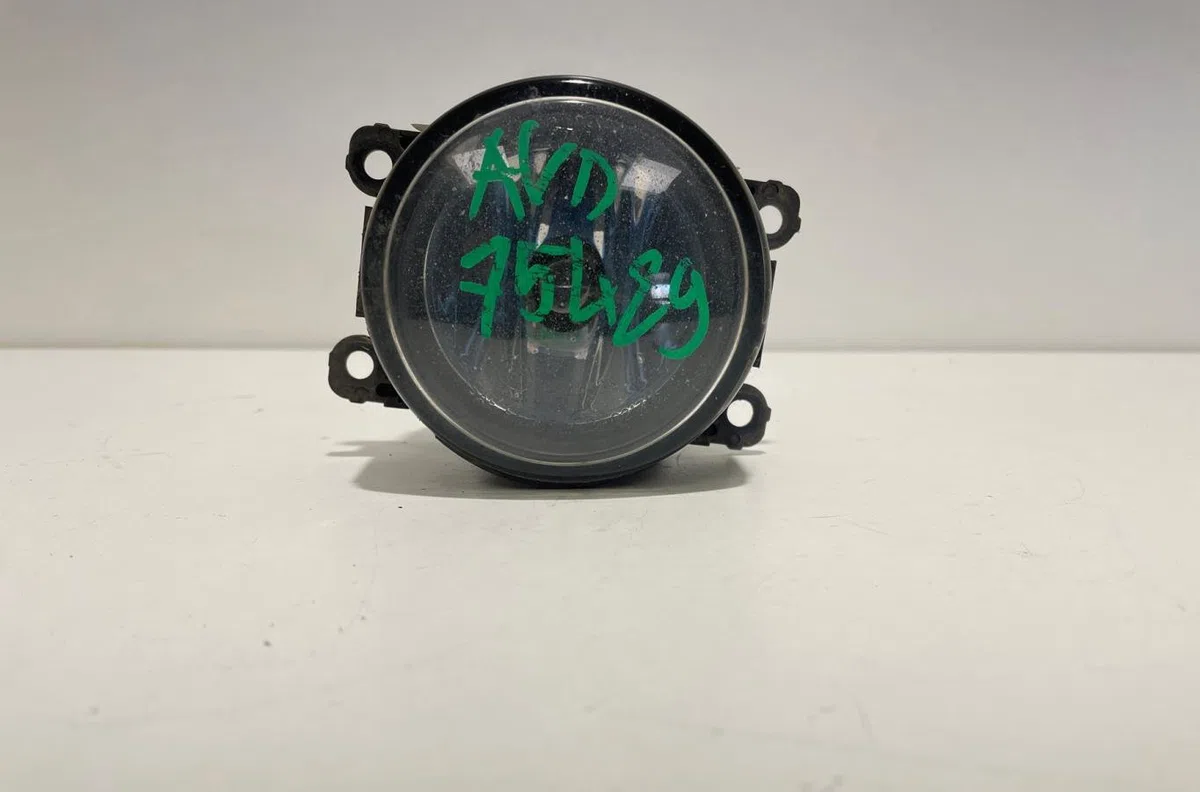 Phare antibrouillard avant droit Renault LAGUNA III (BT0-1) 1.5 dci (bt00, bt0a, bt0t, bt1j) (2007-2015) 5 portes occasi
