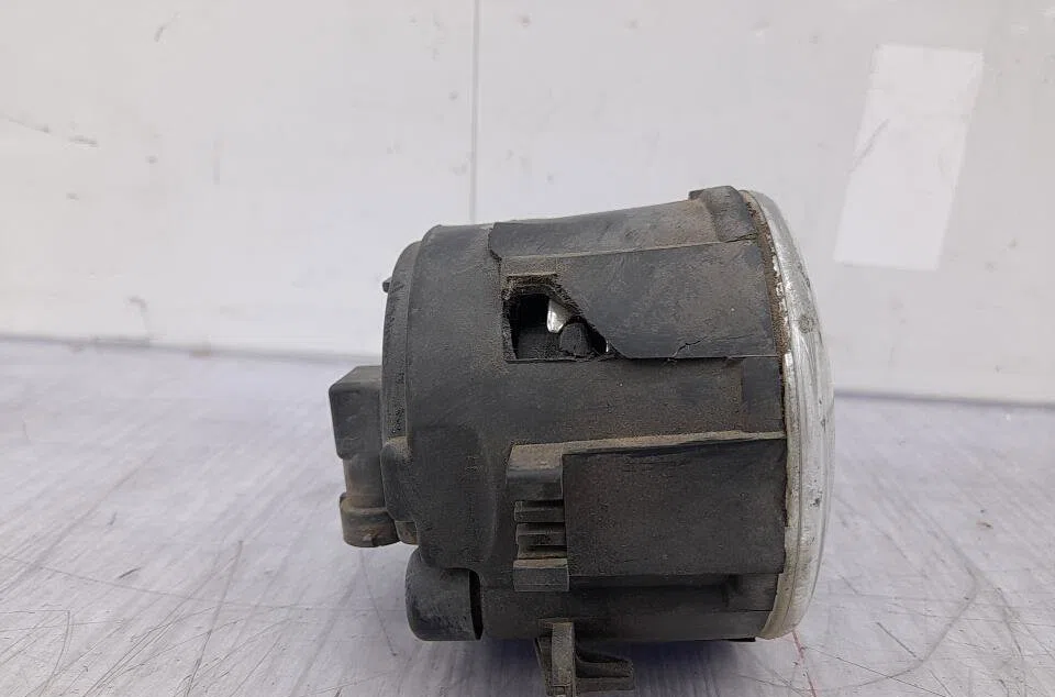 Phare antibrouillard avant droit RENAULT MEGANE 2 PHASE 1 occasion