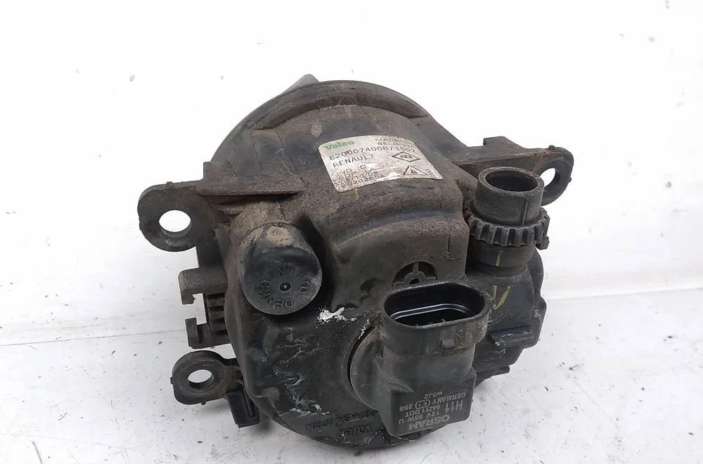 Phare antibrouillard avant droit RENAULT MEGANE 2005 occasion