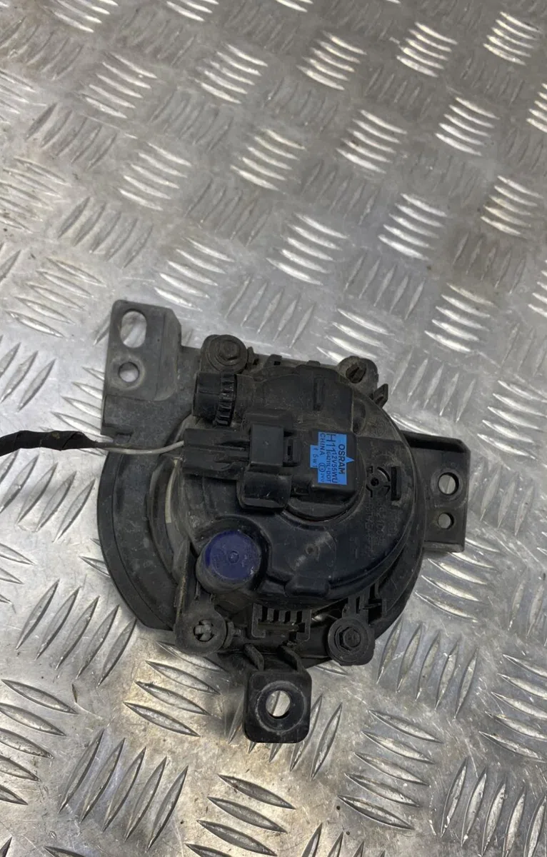 Phare antibrouillard avant droit RENAULT MEGANE 3 PHASE 1 occasion
