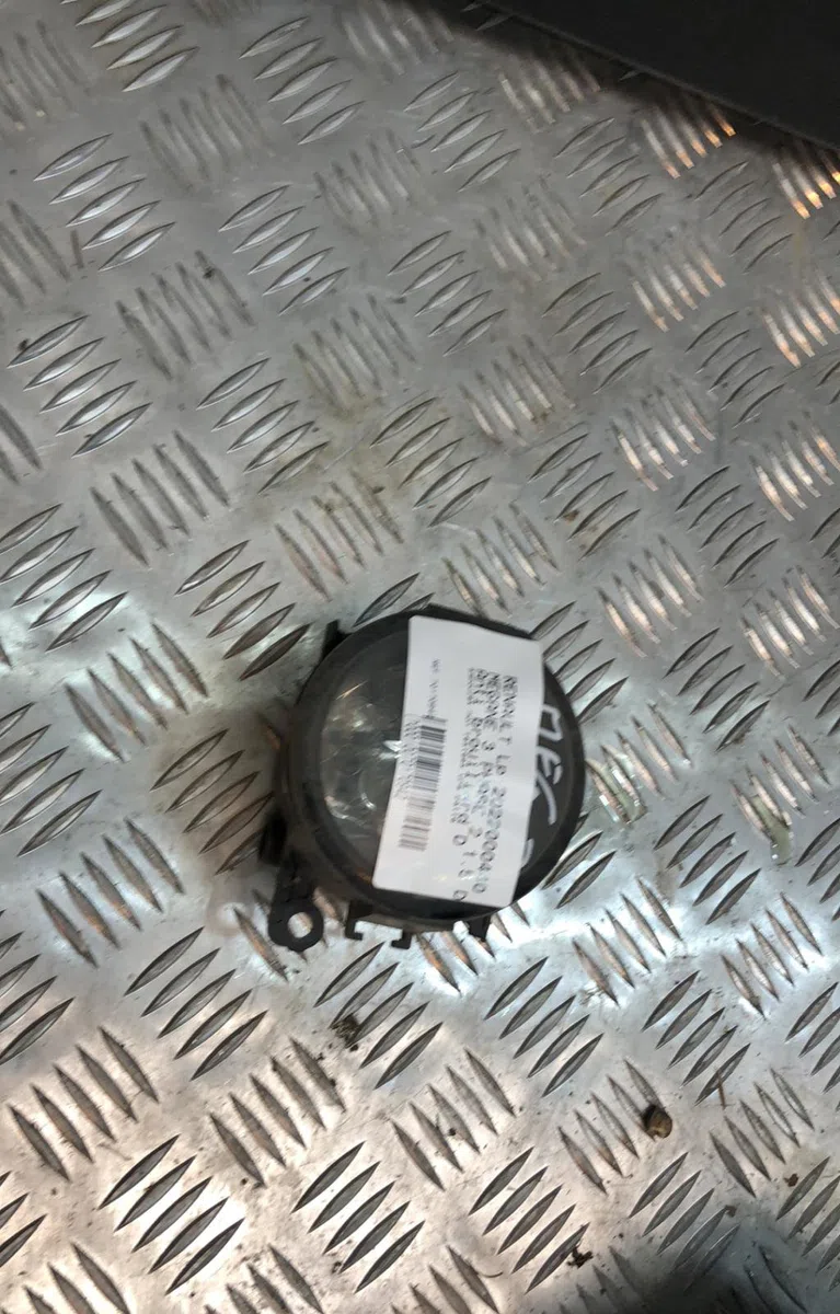 Phare antibrouillard avant droit RENAULT MEGANE 3 PHASE 2 occasion