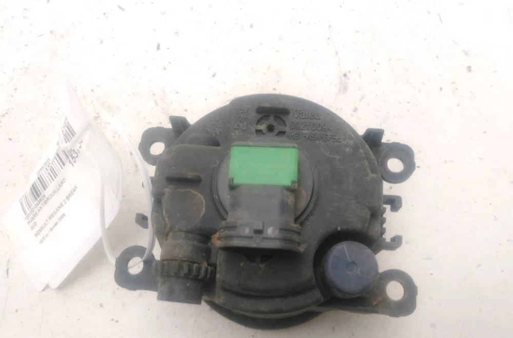 Phare antibrouillard avant droit Renault MEGANE II Break (KM0-1_) 1.9 dci (2005-2009) occasion