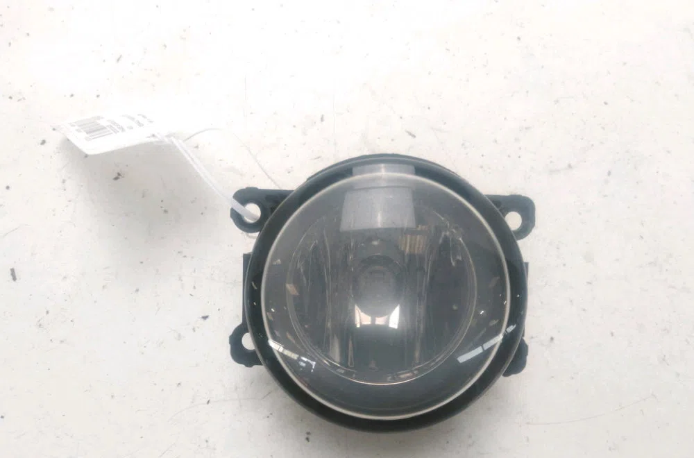 Phare antibrouillard avant droit Renault MEGANE III 3-5 portes (BZ0-1_, B3_) 1.5 dci (2009) occasion
