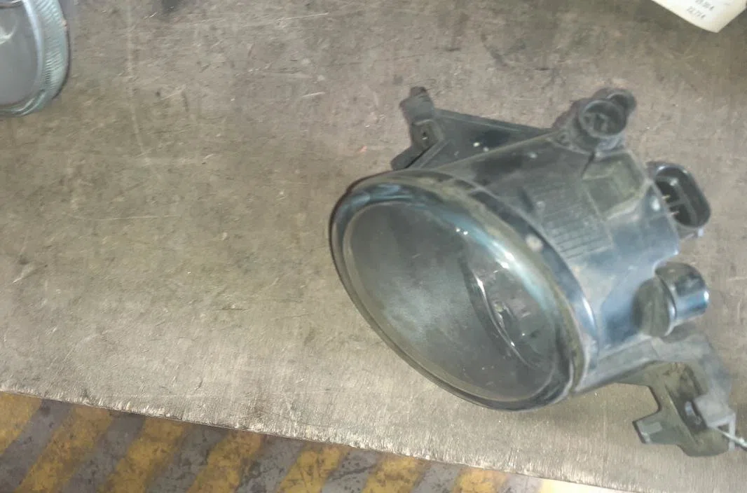 Phare antibrouillard avant droit Renault MODUS - GRAND MODUS (F-JP0_) 1.5 dci (fp0d, jp0d) (2004) occasion