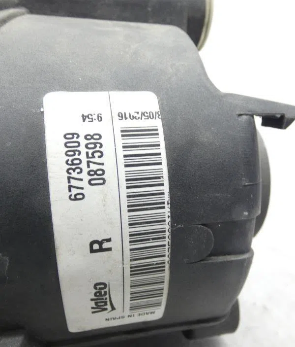 Phare antibrouillard avant droit RENAULT SCENIC 1 PHASE 2 occasion