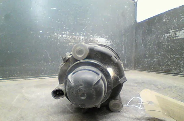Phare antibrouillard avant droit Renault SCÉNIC I Monospace (JA0-1_, FA0_) 1.9 dti (ja1u) (2001-2003) occasion