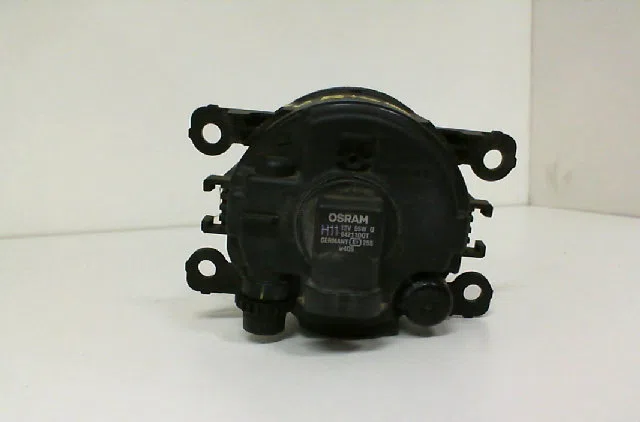Phare antibrouillard avant droit RENAULT SCENIC II Phase 1 03-2004--09-2006 1.9 DCI 120ch occasion