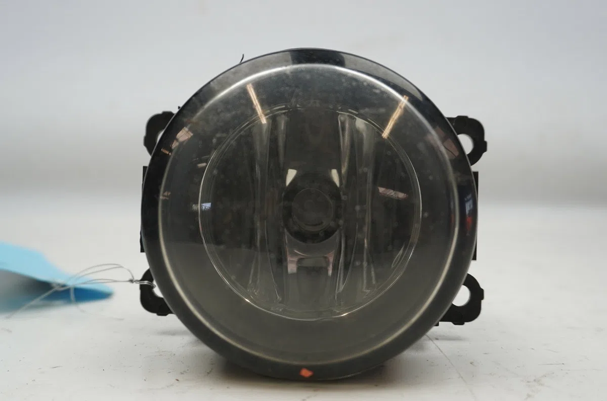 Phare antibrouillard avant droit Renault SCÉNIC III (JZ0-1_) 1.9 dci (jz0j, jz1j, jz1k, jz1s) (2009) occasion