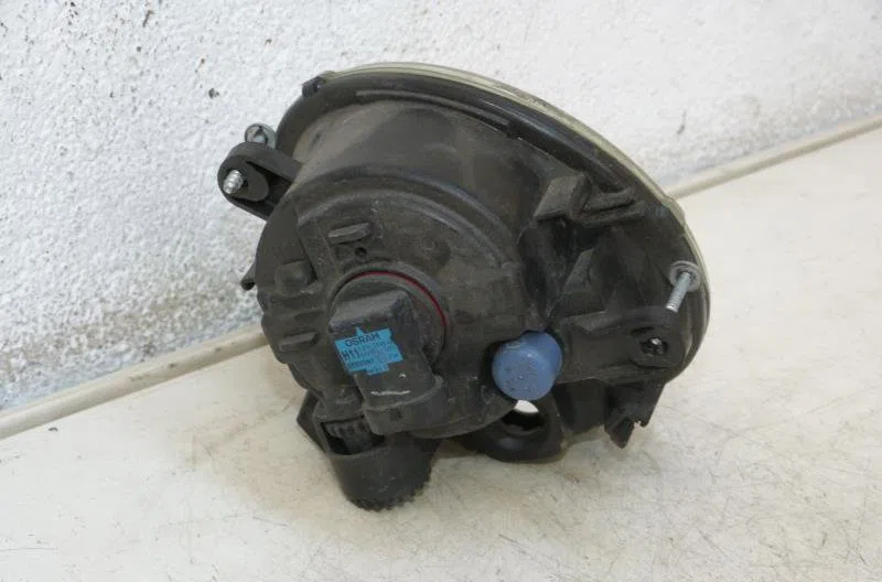 Phare antibrouillard avant droit RENAULT TWINGO 2 PHASE 1 occasion
