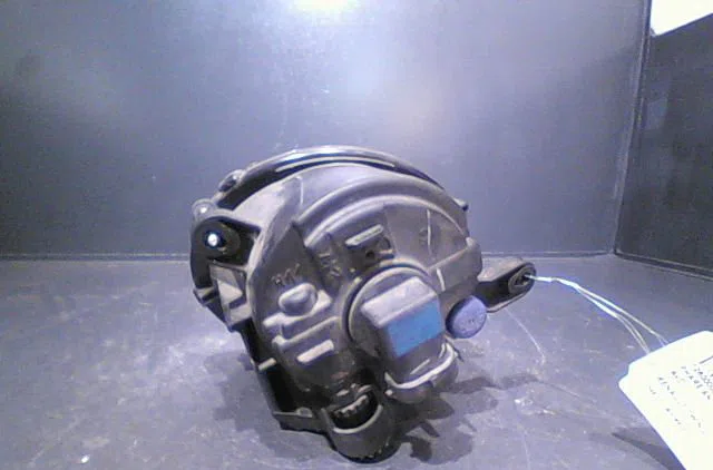Phare antibrouillard avant droit Renault TWINGO II (CN0_) 1.2 16v (cn04, cn0a, cn0b) (2007-2014) 3 portes occasion