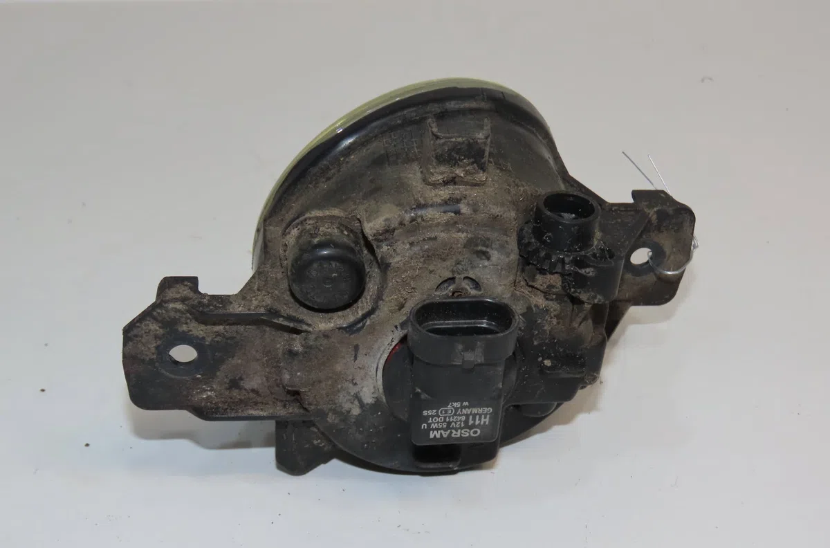 Phare antibrouillard avant droit Renault VEL SATIS (BJ0_) 2.0 16v turbo (bj0k) (2002-2009) occasion