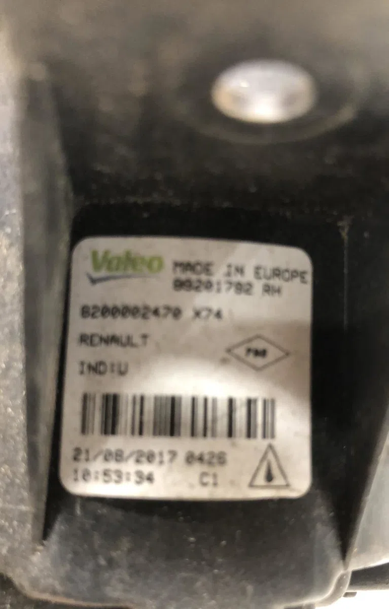 Phare antibrouillard avant droit Renault VEL SATIS (BJ0_) 3.5 v6 (bj0r, bj0v, bj0u) (2002) occasion