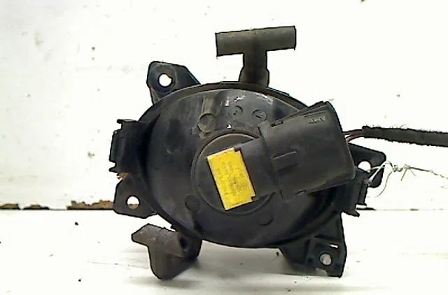 Phare antibrouillard avant droit Saab 9-3 (YS3F, E79, D79, D75) 1.9 tid (2004-2015) occasion
