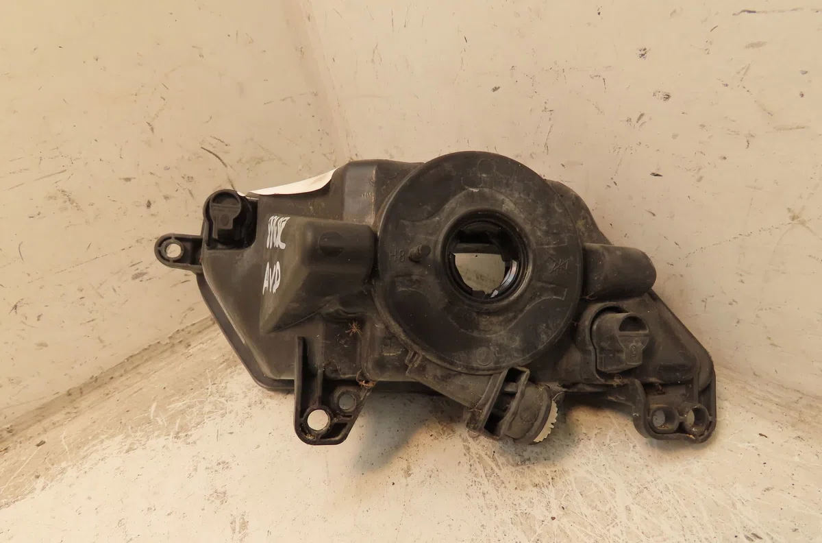 Phare antibrouillard avant droit Seat IBIZA IV (6J5, 6P1) 1.2 tdi (2010-2015) occasion