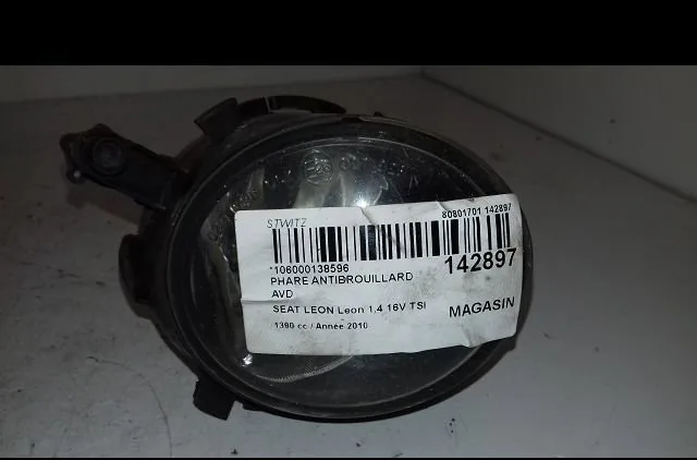 Phare antibrouillard avant droit Seat LEON (1P1) 1.4 tsi (2007-2012) occasion