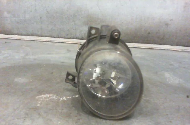 Phare antibrouillard avant droit Seat LEON (1P1) 2.0 tdi 16v (2005-2012) occasion