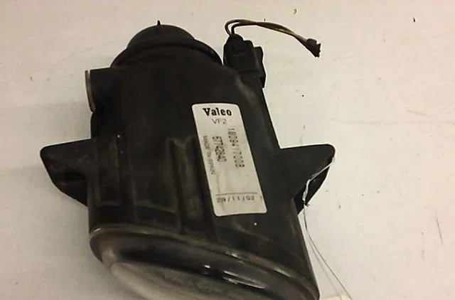 Phare antibrouillard avant droit SEAT LEON occasion