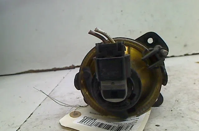 Phare antibrouillard avant droit Skoda FABIA II Combi (545) 1.9 tdi (2007-2010) occasion