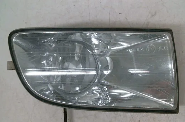 Phare antibrouillard avant droit Skoda OCTAVIA II (1Z3) 2.0 tdi (2010-2013) occasion