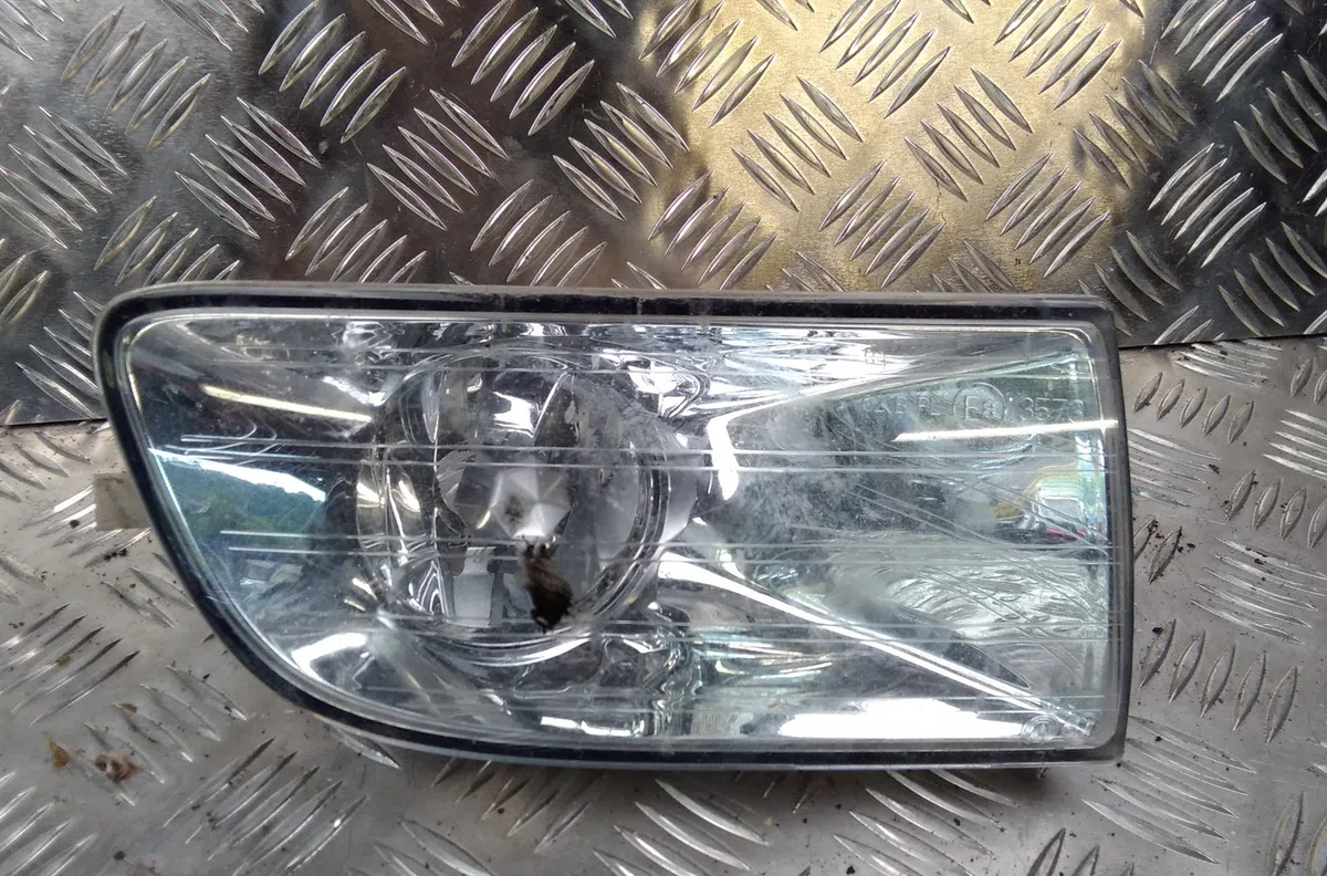 Phare antibrouillard avant droit Skoda OCTAVIA II (1Z3) 2.0 tdi (2010-2013) occasion