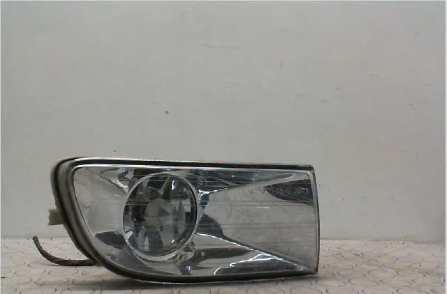 Phare antibrouillard avant droit Skoda OCTAVIA II Combi (1Z5) 2.0 tdi 16v (2004-2013) occasion